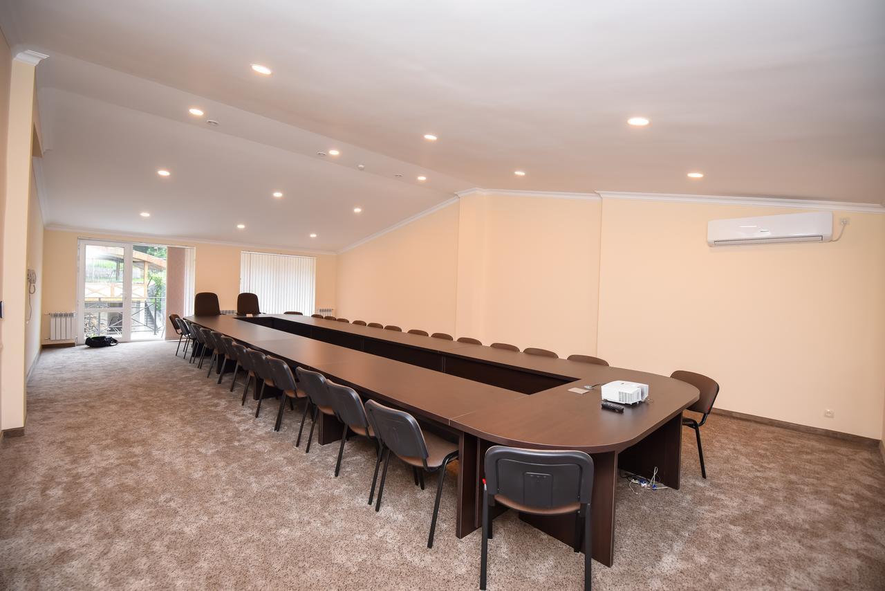 Laguna Hotel Vanadzor Ngoại thất bức ảnh